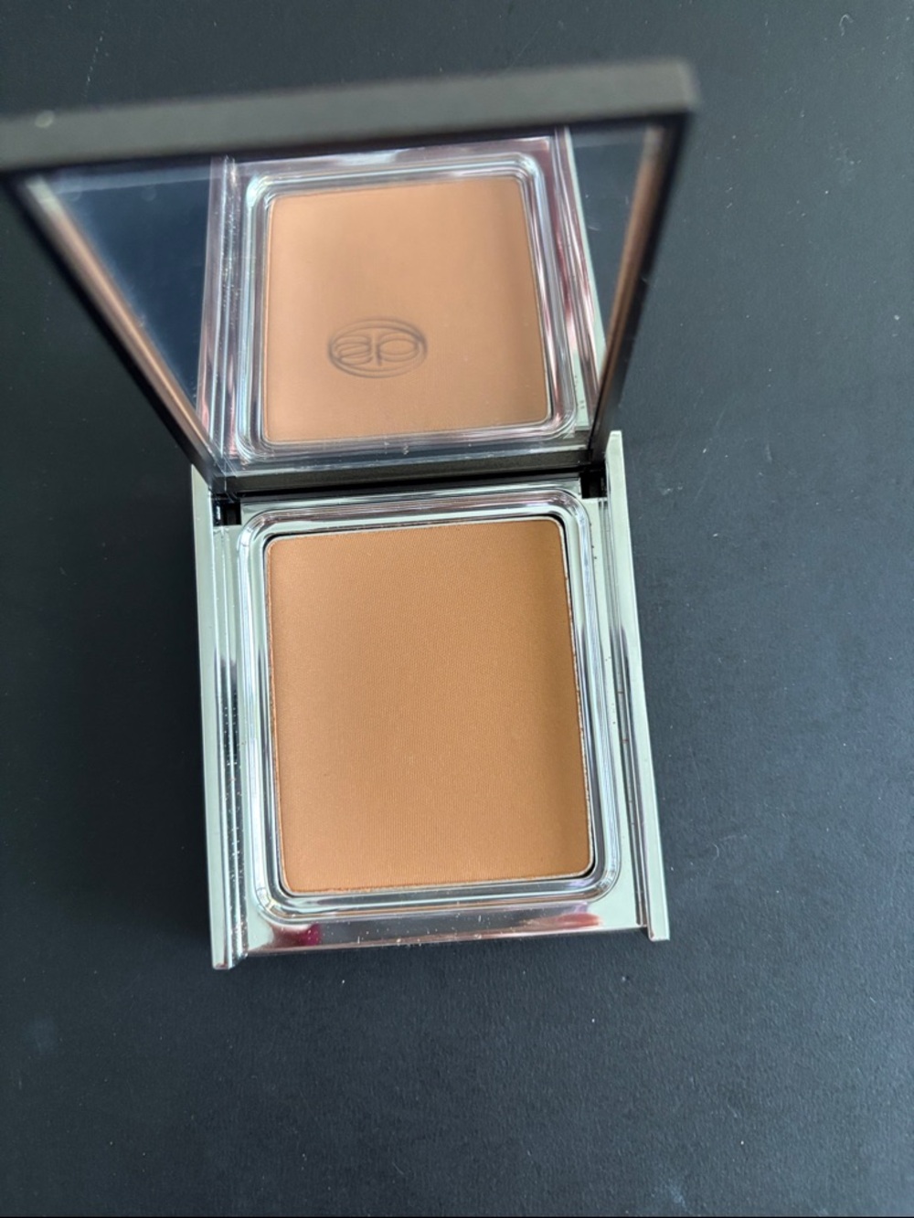 St Tropez Pressed Bronzing Powder